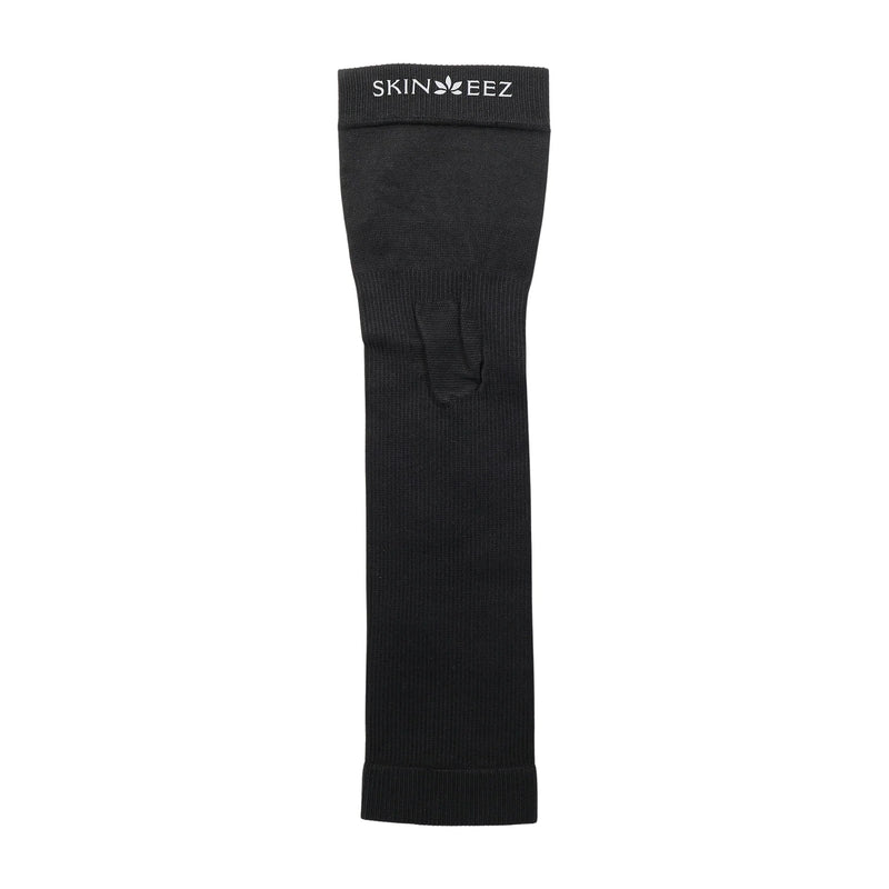 Skineez Hydrating Medical Grade Moderate Compression Menthol Knee Sleeve